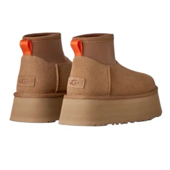 UGG Classic Mini Dipper Suede boots in the color Chestnut Size 7 NWT - Picture 5 of 16